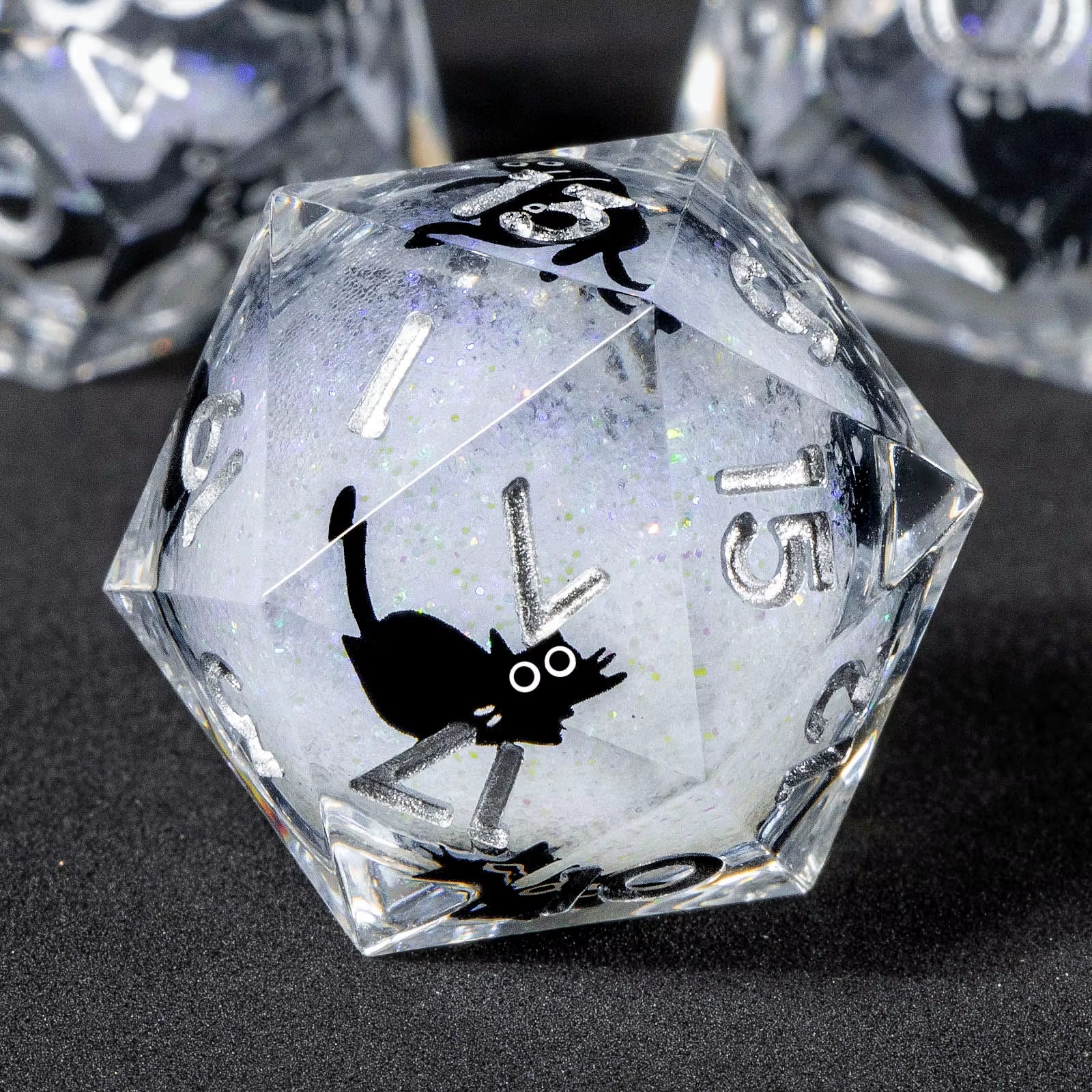 Liquid Core Resin Dice Set for D&D - Sharp Edge Polyhedral Dice - نرد دي اند دي