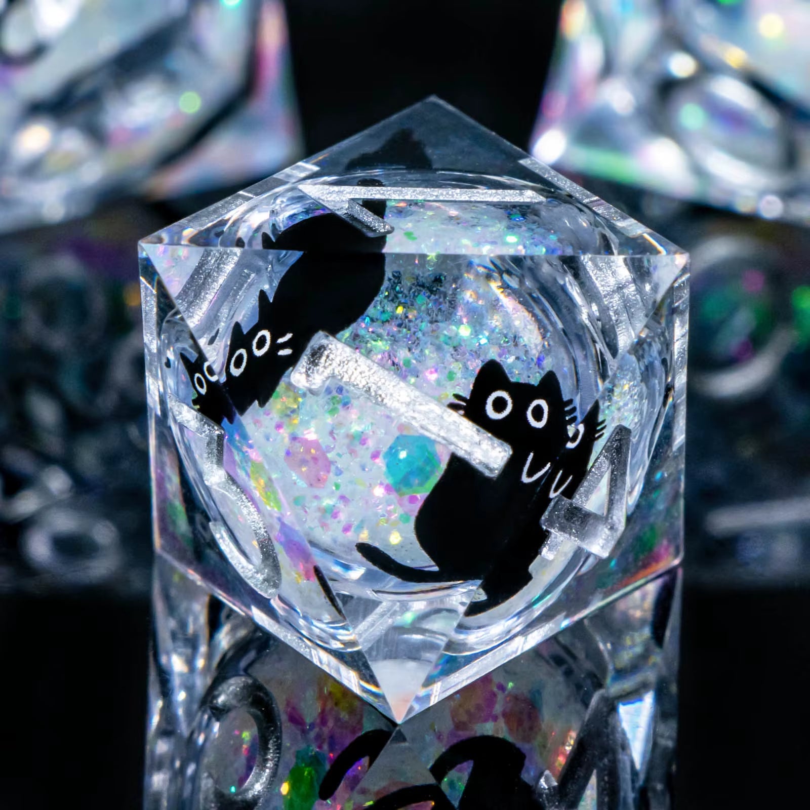 DND Cat Dice Set, Sharp Edge Resin Liquid Core Dungeon and Dragon Dice Set, RPG Role Playing D and D Dice D20 D12 D10 D8 D6 D4
