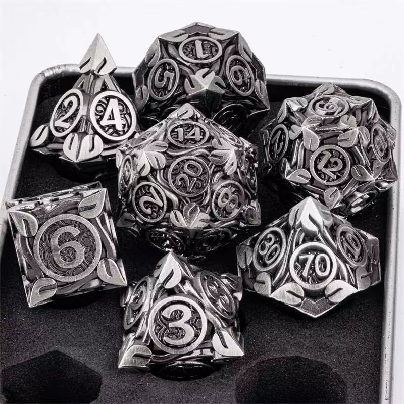 Premium 7-Piece Metal Dice Set for Dungeons and Dragons - نرد دي اند دي معدني