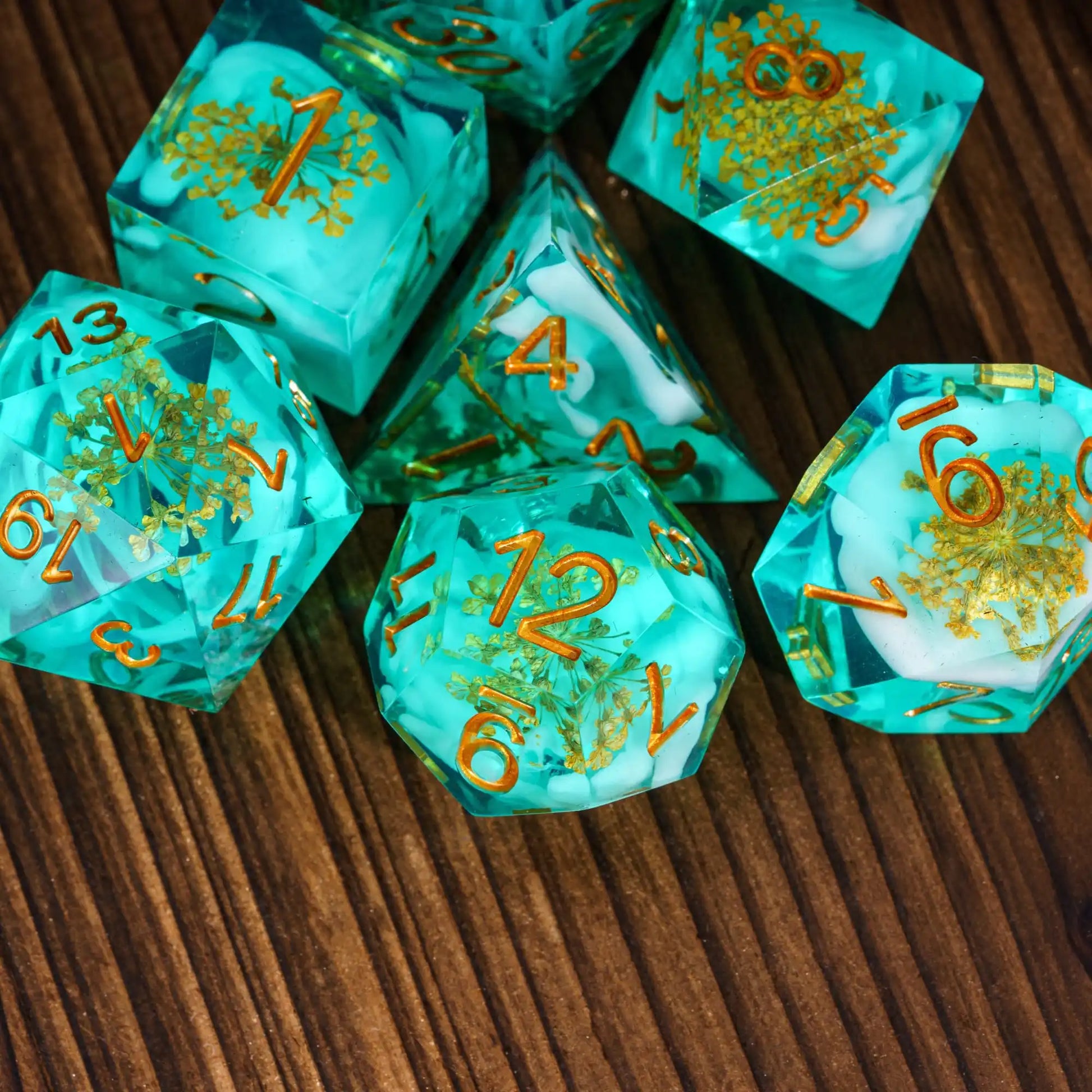 Ultimate DND Polyhedral Dice Set - 7 Random Sharp Edge Dice in Test Tube Bottle for RPG Adventures (D4-D20)