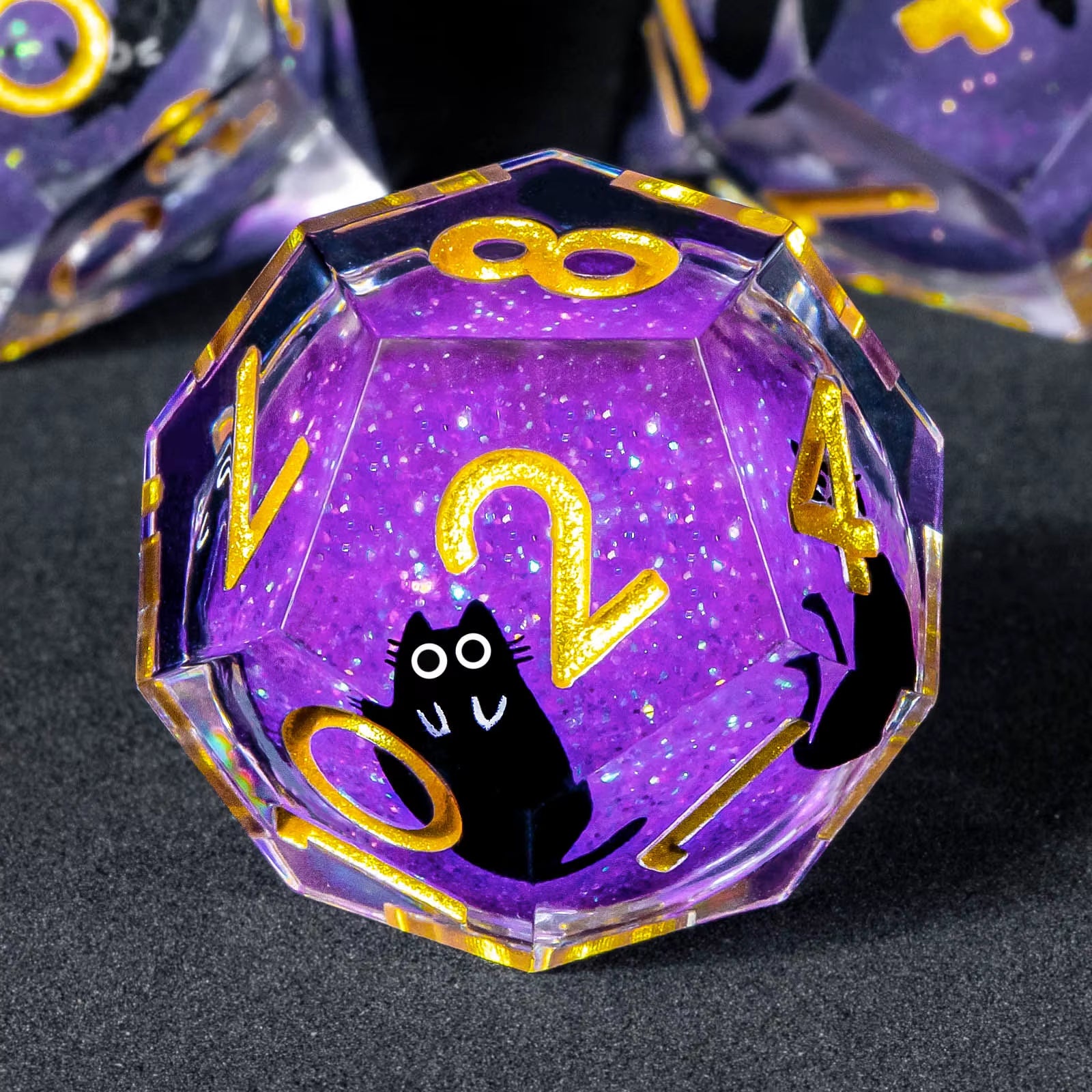 Cat Liquid Core Resin Sharp Edge D&D Dice Set - نرد دي اند دي قطة