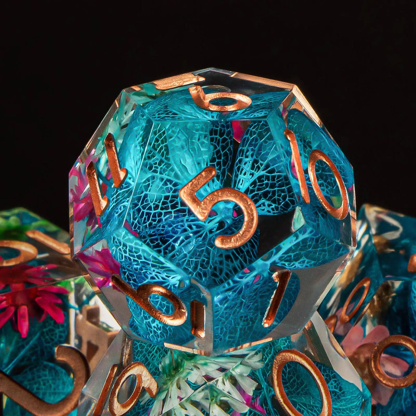 Flower Power D&D Sharp Edge Dice Set - 7 Piece Polyhedral Resin Dice for Dungeons & Dragons