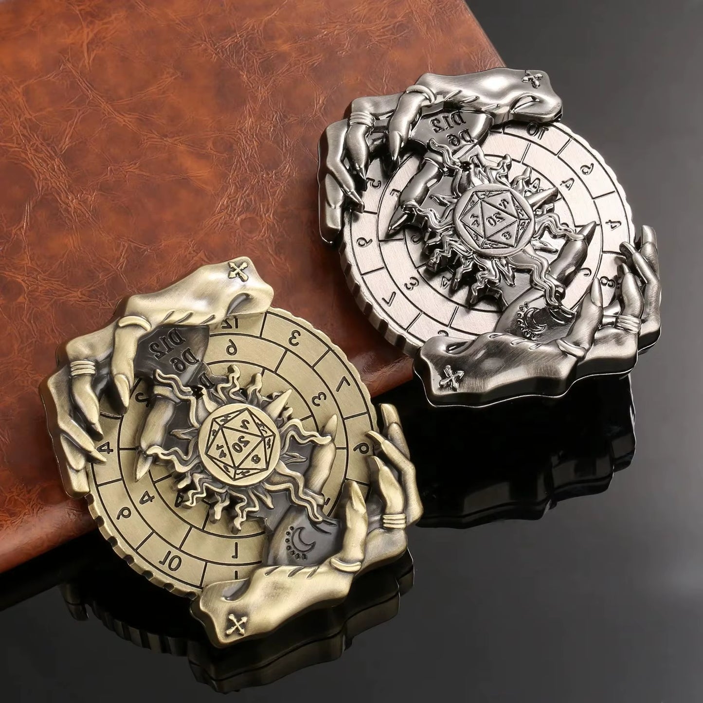 7-in-1 Metal D&D Dice Set with Rotating Digital Compass - نرد دي اند دي معدني