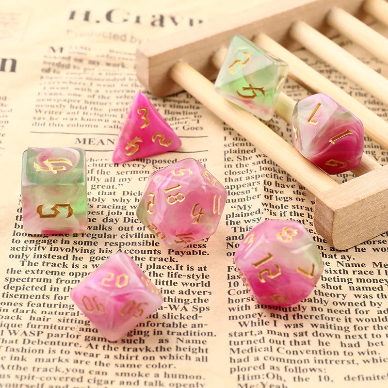 Two-Tone Swirl Polyhedral 7-Dice Set for RPG & Board Games - Perfect for DnD, MTG & Family Fun!