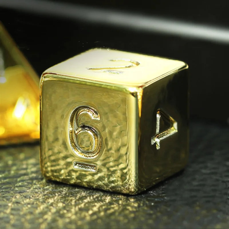 Premium 7-Piece Gold Plated Dice Set for D&D & RPG - D4, D6, D8, D10, D%, D12, D20 - Perfect for Tabletop Games - مجموعة نرد دي اند دي ذهبية